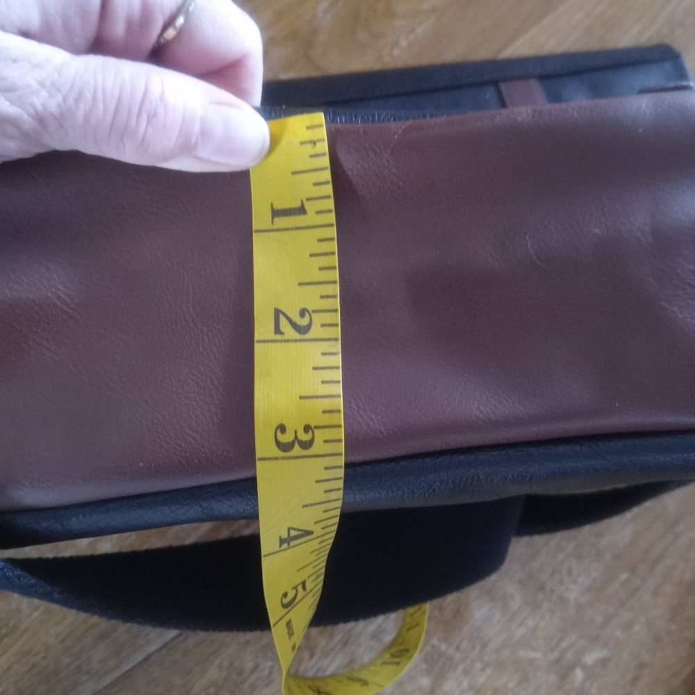 Fossil Black Leather Briefcase/Laptop bag/Work bag. Unisex. - Picture 6 of 11